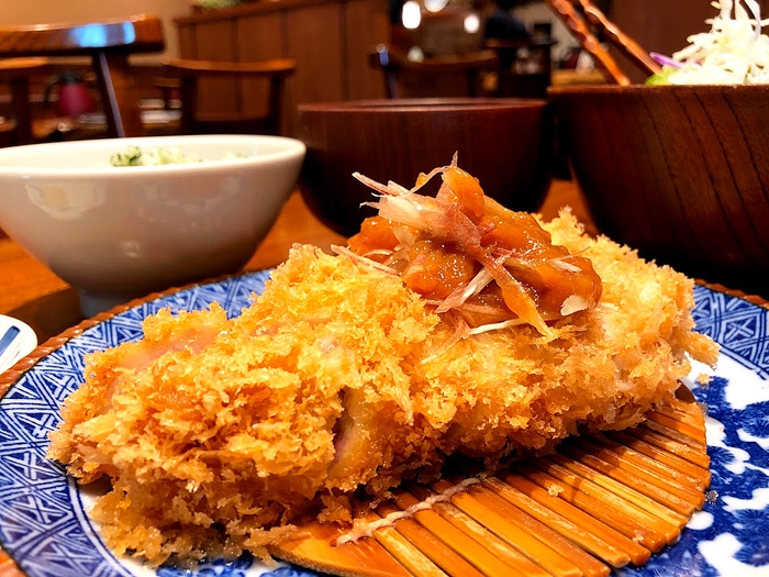 梅だれロースかつ定食