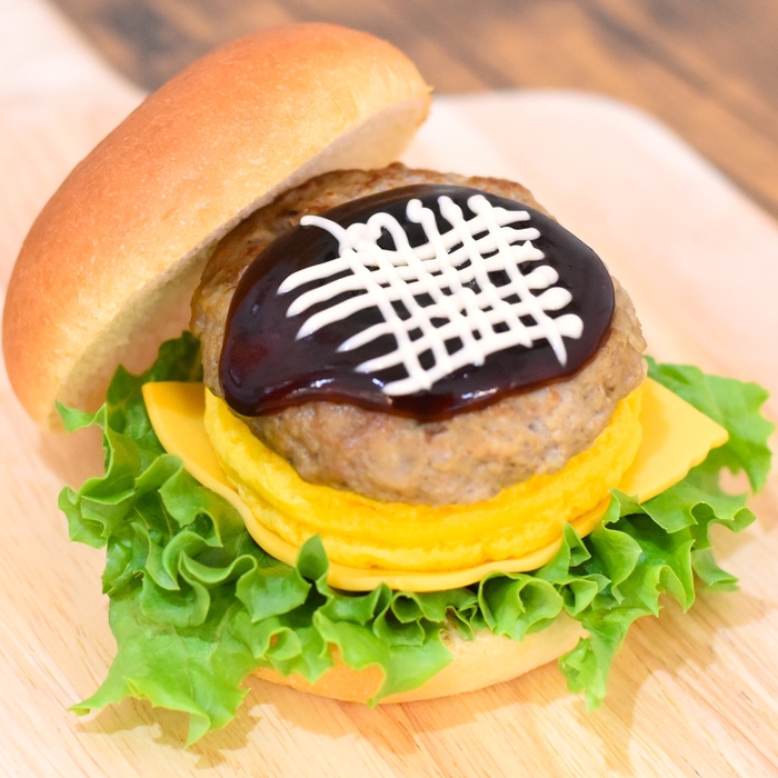 お食事もひまわりで!「ひまわりバーガー」