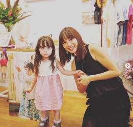 モデル蛯原友里の双子の妹『蛯原英里』が ディレクター兼 代表取締役を務めるベビー服の新ブランド 『Ecragee&Baby's Island』が初のリアル店舗進出！ 2月20日から伊勢丹新宿店・銀座三越にて 初のPOP UPストアを開催！