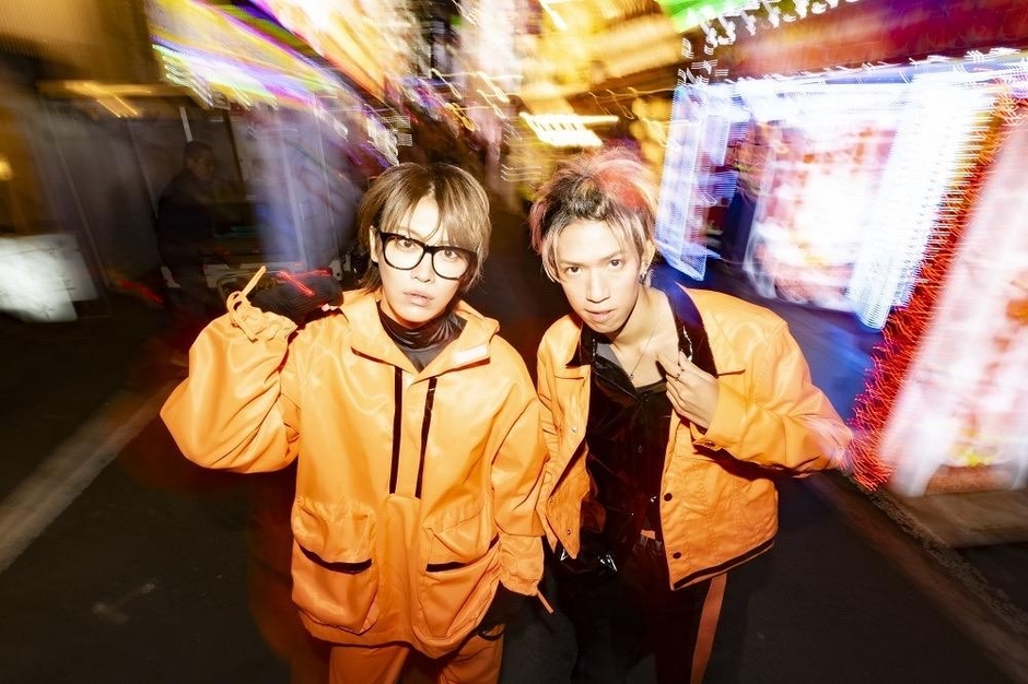 ☆イニ☆(じん) ※写真左