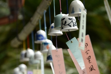 佐賀県伊万里市秘窯の里大川内山　夏の風物詩「風鈴まつり」