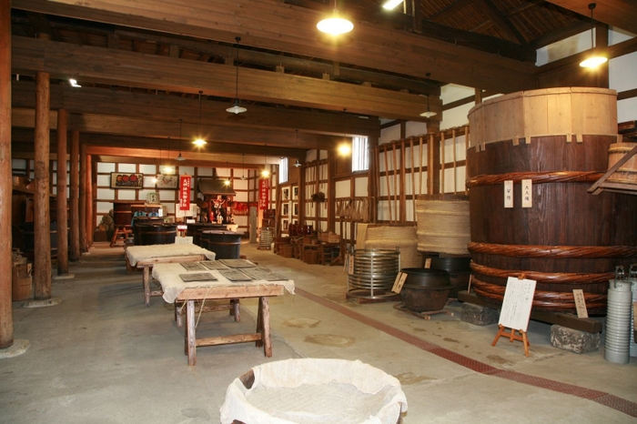 東光の酒蔵 仕込蔵展示