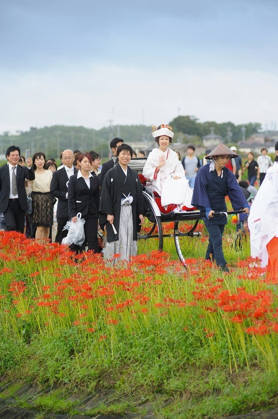 花嫁行列の様子