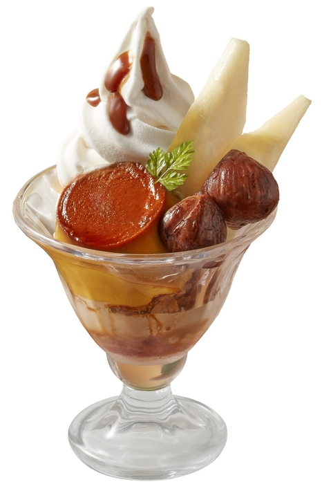 自家製かぼちゃプリンと洋梨&渋皮栗のサンデー