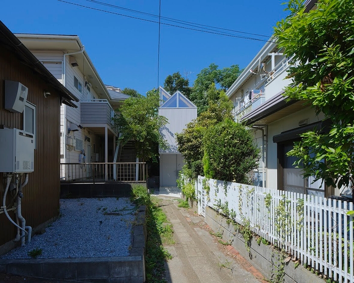 外観(2)(写真：鳥村鋼一)