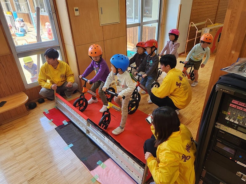 大会で使うスタート台も用意