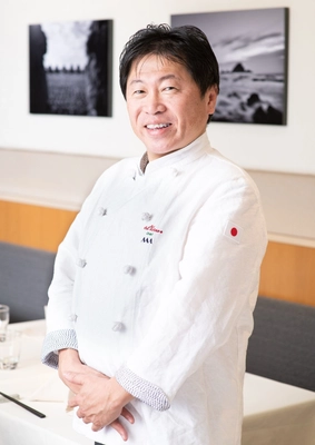 料理本のアカデミー賞といわれる グルマン世界料理本大賞2022年グランプリに輝いた 奥田シェフのアル・ケッチァーノが、 ファクトリー、アカデミー機能を備えた未来型レストランとして、 約2,000坪の広大な敷地に、7月7日にオープン