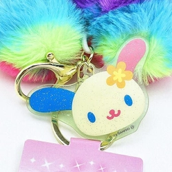 平成レトロなサンリオのもこもこファーキーホルダーをつけてかわいくトレンドを取り入れませんか？