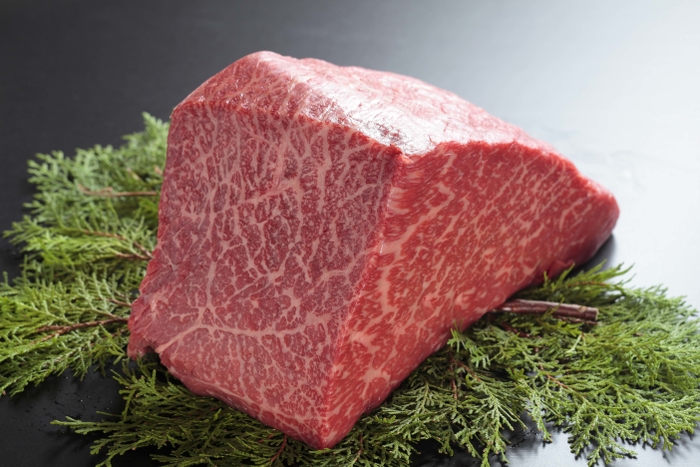 霜降り牛肉