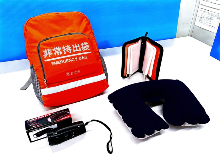防災グッズ3点も用意