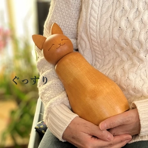 「だっこしたい猫」のこけしが販売開始　 どれにするか迷ってしまうかわいい表情が人気です