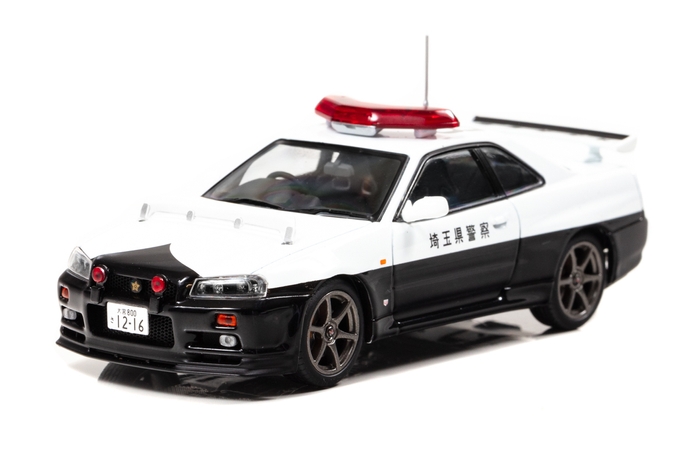RAI'S 1/43 日産 スカイライン GT-R (BNR34) 2000 埼玉県警察高速道路交通警察隊車両(803):左前
