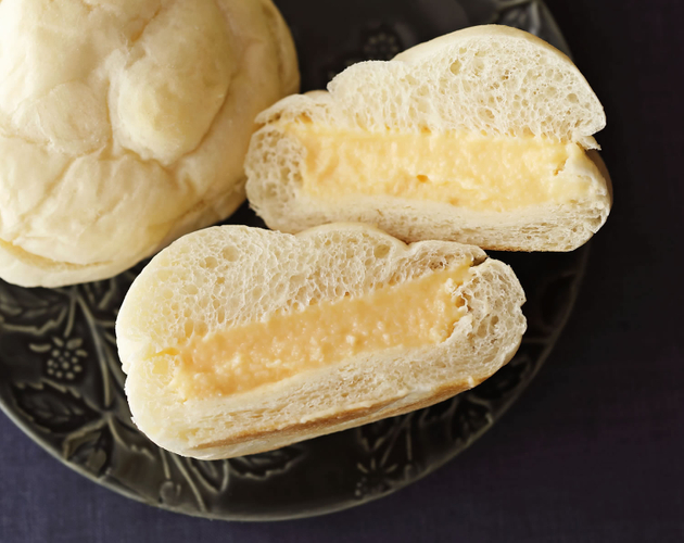 卵1個でできるおやつ：まずは試してほしいレンジでできる簡単カスタード。流行のクリームパンもお手製で♪