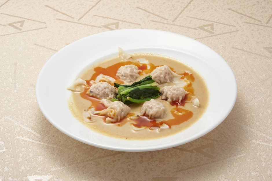 龍の子特製四川風ワンタン