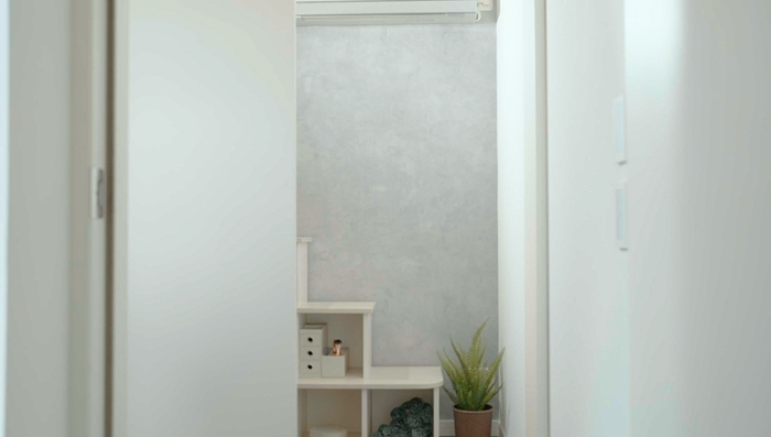 子供部屋 フラット引戸と階段