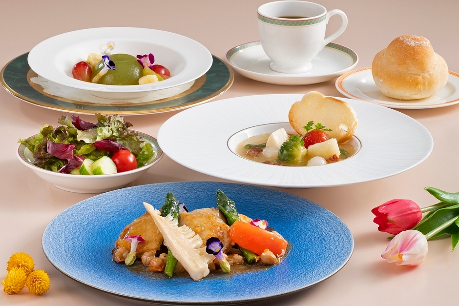 ホテルの春ランチ