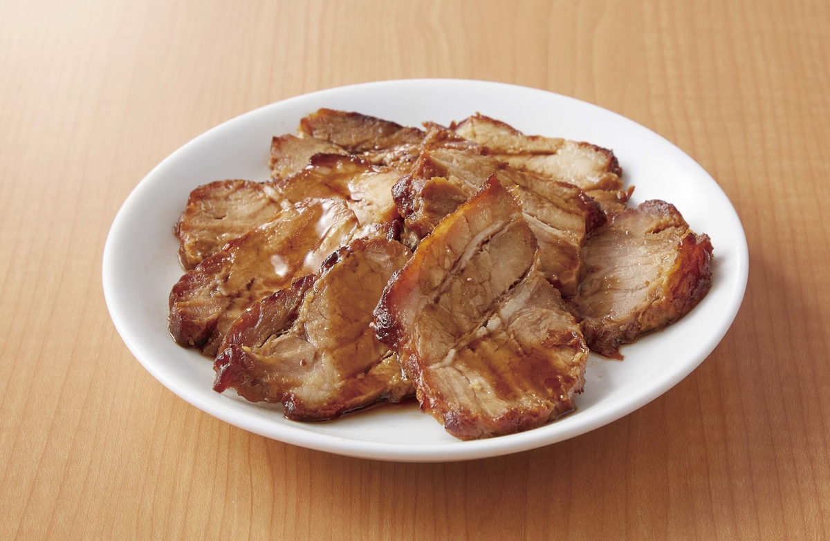 【近畿圏ライフ】毎日放送「ぶっちゃけツッコミ劇場」で紹介されたバイヤー渾身の逸品！おいしさと製法を追求した「肉の旨味際立つ！焼き豚」を新発売