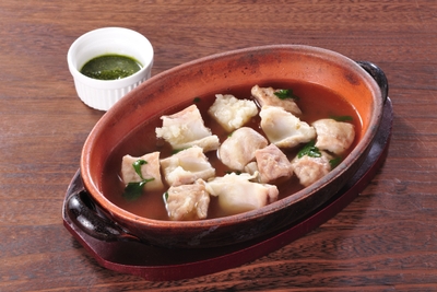 白煮込み 牛ギアラの塩煮込み