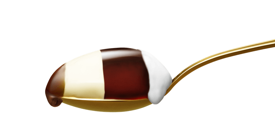 『重ねドルチェ caffe&ブランマンジェ』スプーンカット