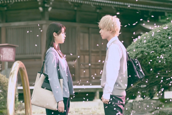 ©島順太(KADOKAWA刊)/「村井の恋」製作委員会