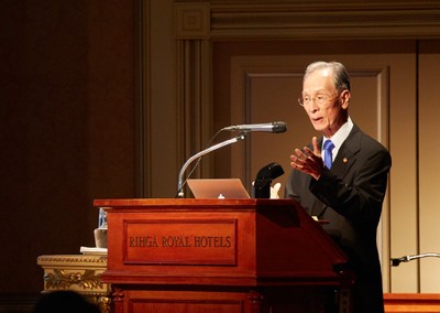 坂田利家氏