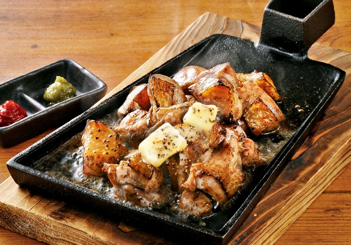 地どり炭火焼(黒胡椒＆バター味)