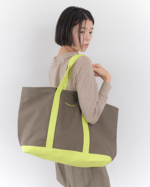 トートバッグ/9,900円