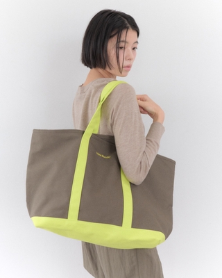 トートバッグ/9,900円