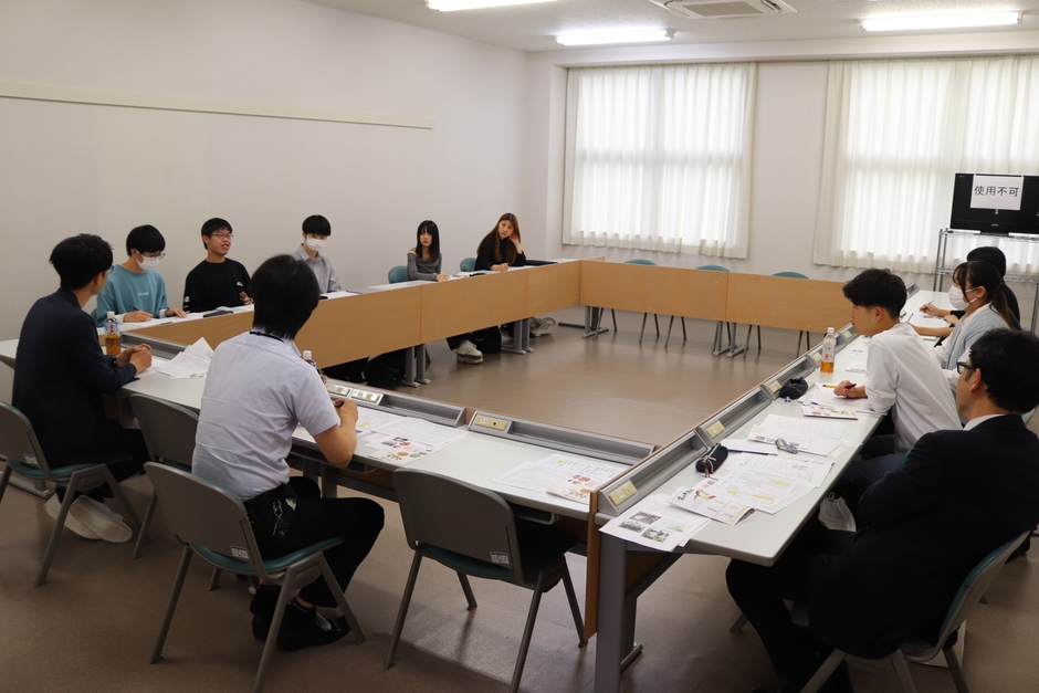 顔合わせミーティングの様子2