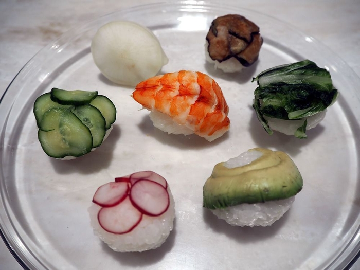 こうじ料理研究家・浅利定栄さんによるインバウンド講座:手まりずし