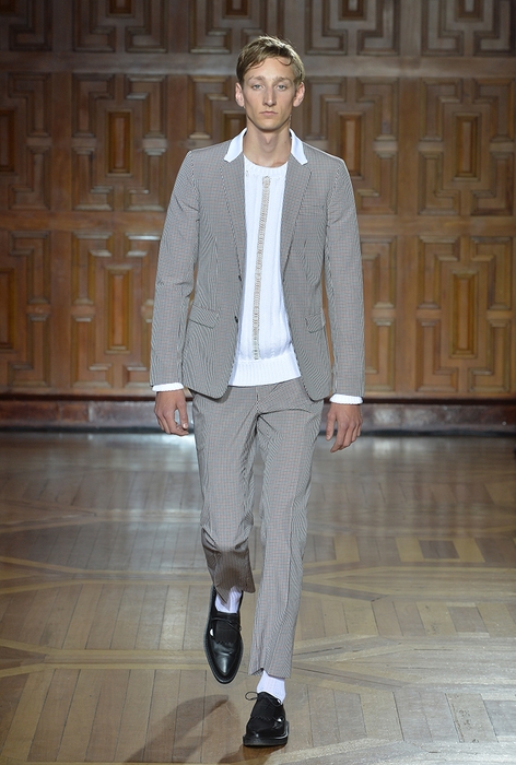 Pringle of Scotland_ MW SS15_ LR_ Look1