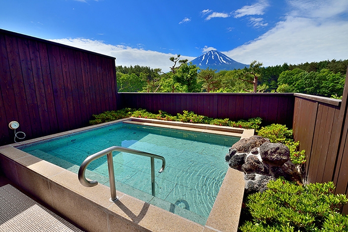 富士山の見えるお風呂で心と体をリフレッシュ