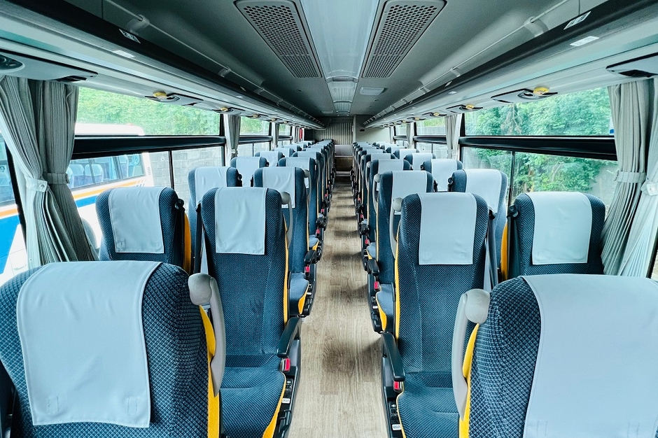 使用車両の座席・設備(イメージ)