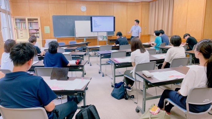 教員に向けた研修会の様子