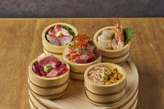 ＜感謝の5種 熱海堪能ミニ桶丼＞