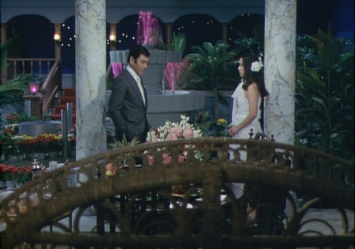 名探偵と美女…そして事件が起こる!