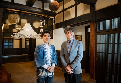 (左) 株式会社飯尾醸造 飯尾彰浩さん (右) NJC 柏尾司