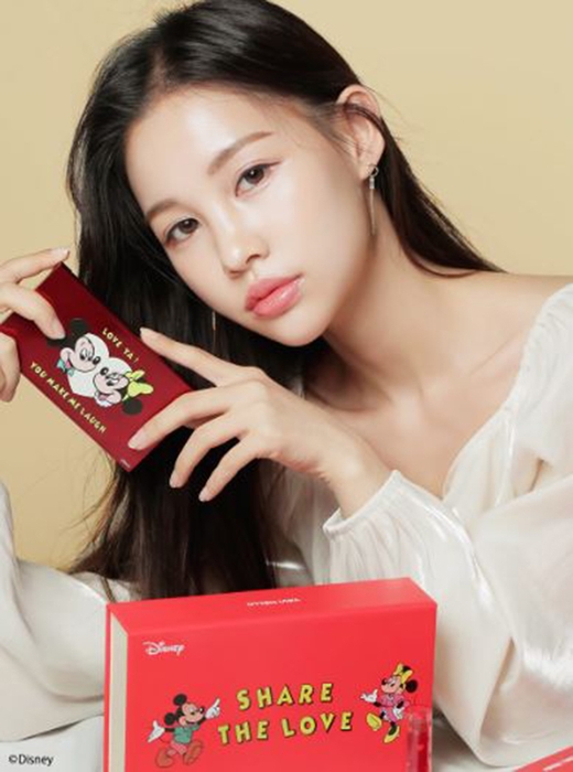 「バビメロ<ミッキー&ミニー>ホリデーエディションギフトボックス」_モデル