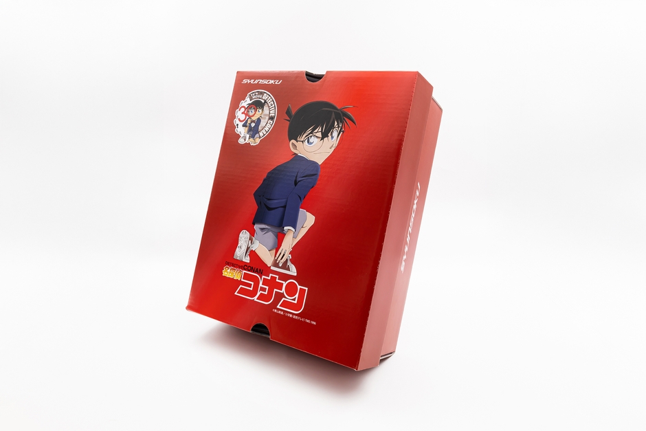 「名探偵コナン」キック力増強シューズ特別カートン