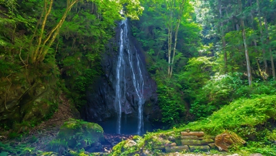 華水の滝|滝壺