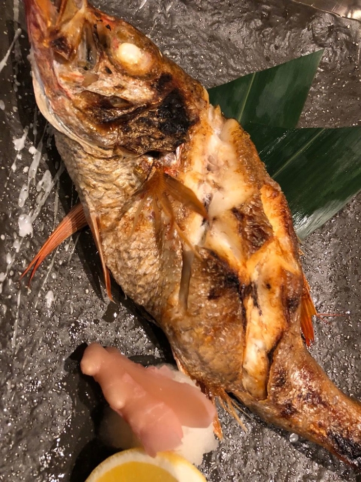 名物　のど黒の塩焼き