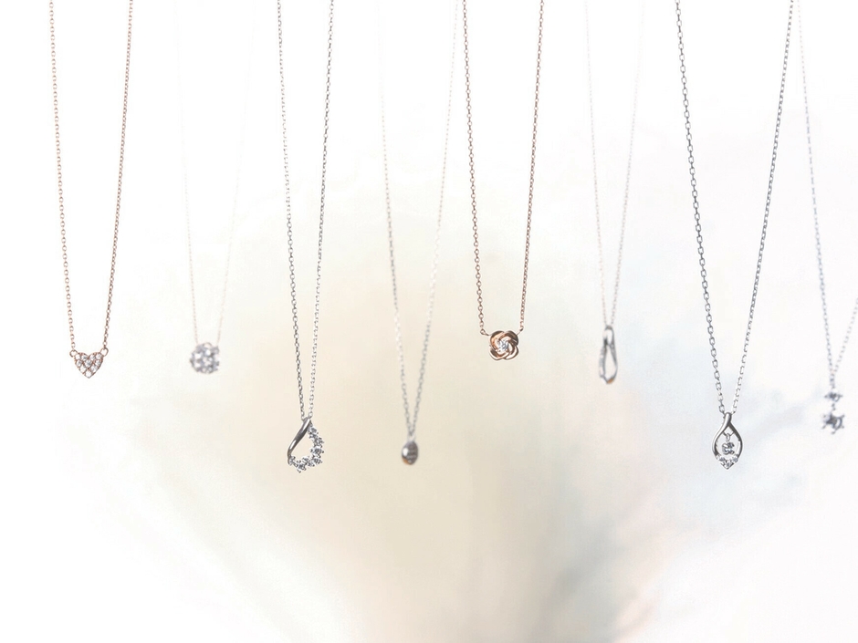 ネックレスコレクション