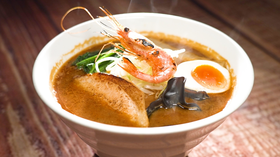 新潟 海老醤油ラーメン