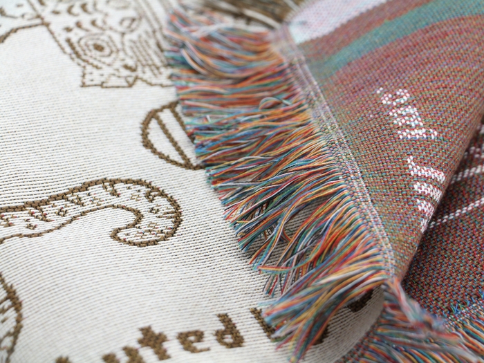 ポリエステル70%・コットン30%の混紡素材