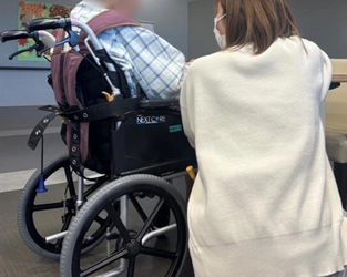 【鴻巣市の地域医療モデル】病院の役割は退院で終わらない：コミュニティナース専従が「途切れた地域の繋がり」を復活させ、安心の在宅生活を支える