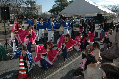 「岡山うらじゃ連　四季」による華麗なうらじゃ踊り