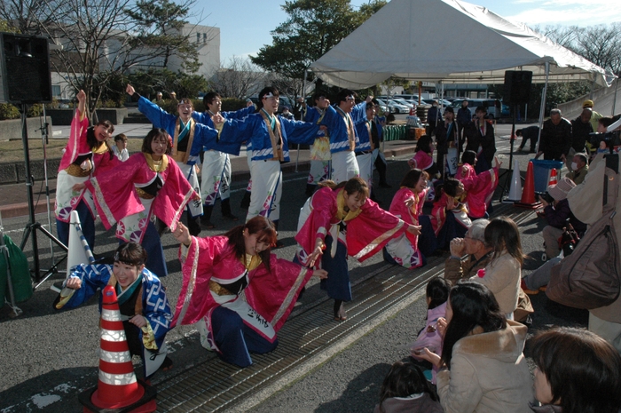 「岡山うらじゃ連　四季」による華麗なうらじゃ踊り