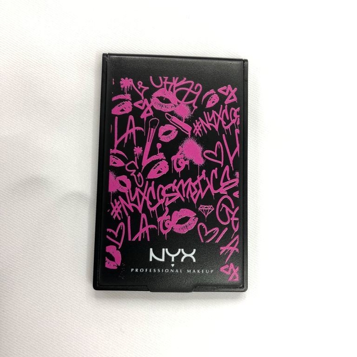 NYX Professional Makeupオリジナルコンパクトミラー