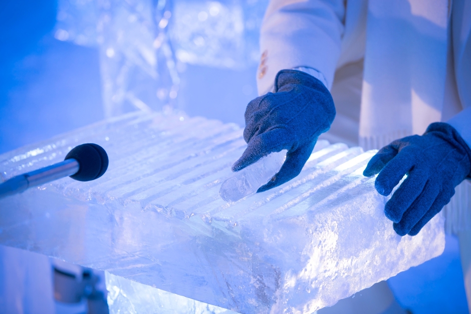 【トマム】氷の楽器 アイスザイロフォン