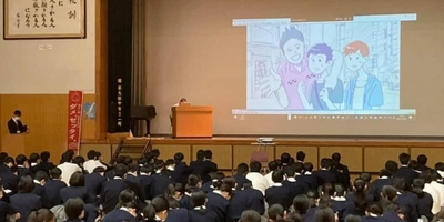 中学3年生・高校1年生対象の「薬物乱用防止講演会」を開催　学校薬剤師とスクールカウンセラーが薬物の危険性について啓発